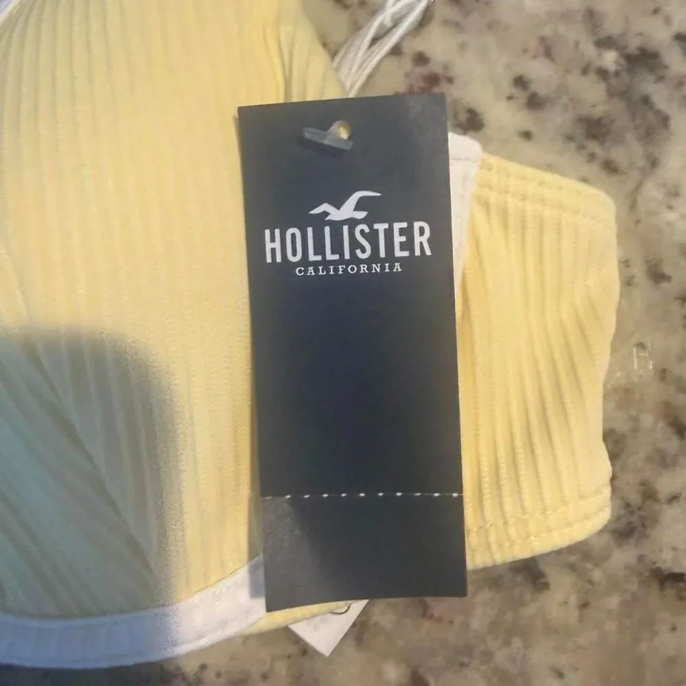 Hollister Yellow Ribbed Bikini Top NWT Size S White Trim Swimwear
